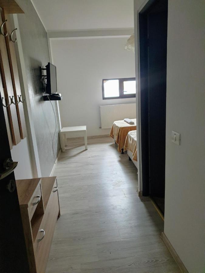 Hotel Queen Bucharest Luaran gambar