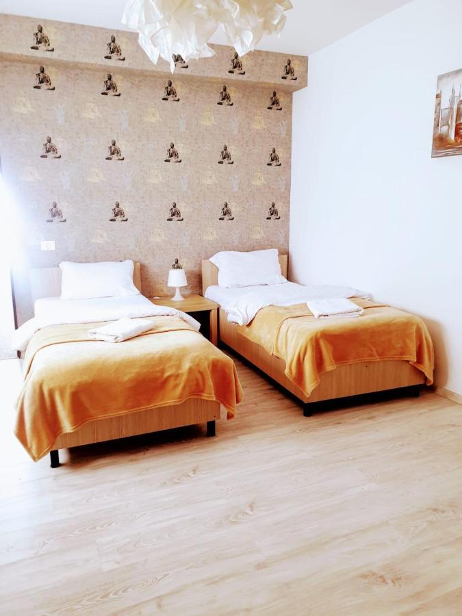 Hotel Queen Bucharest Luaran gambar